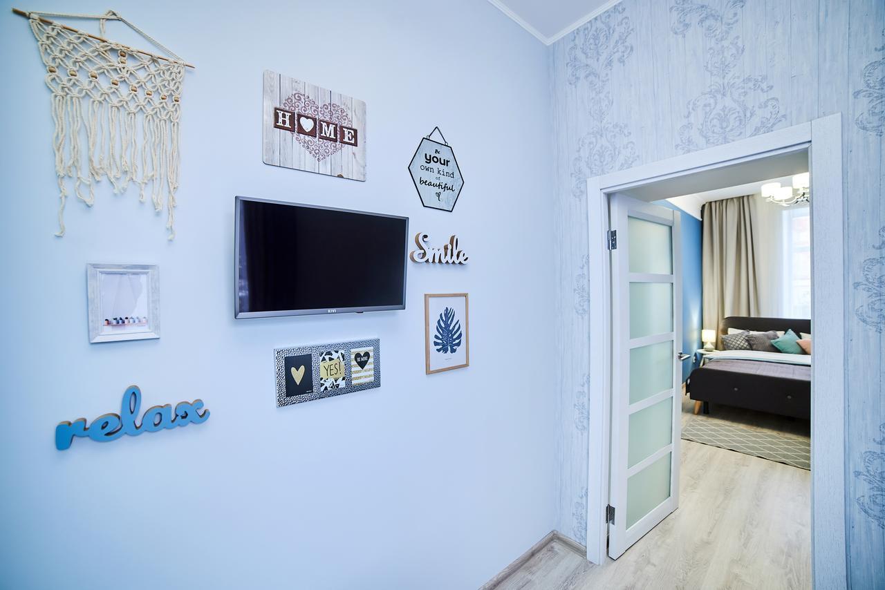 Romantic Apartment In The Сity Сenter Лвив Екстериор снимка