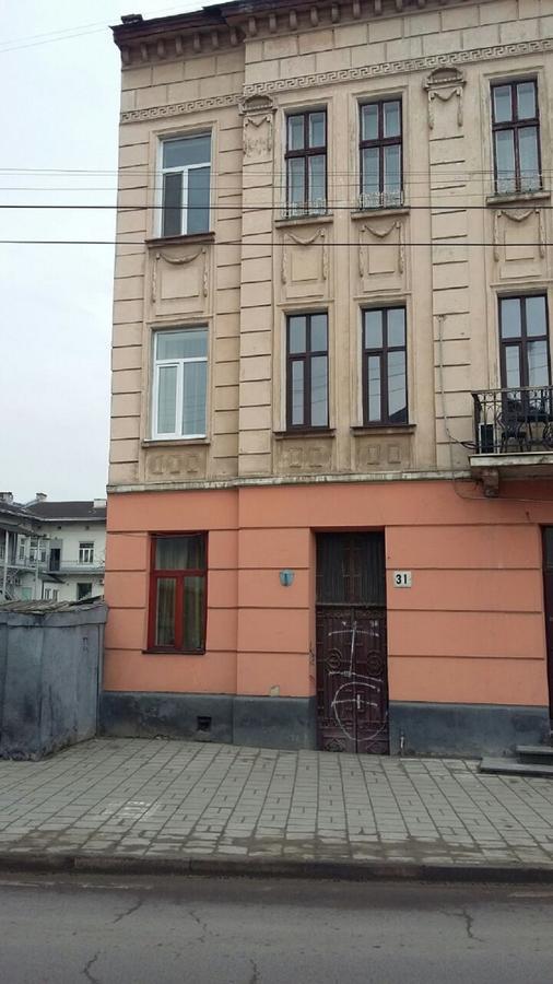 Romantic Apartment In The Сity Сenter Лвив Екстериор снимка